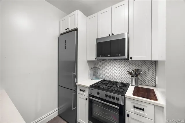 $145,000 | 445 Gramatan Avenue, Unit GA2, Mount Vernon, NY 10552