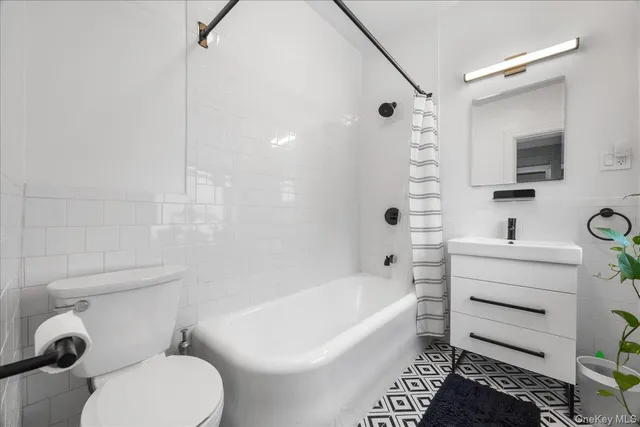 $145,000 | 445 Gramatan Avenue, Unit GA2, Mount Vernon, NY 10552