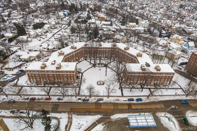 $145,000 | 445 Gramatan Avenue, Unit GA2, Mount Vernon, NY 10552