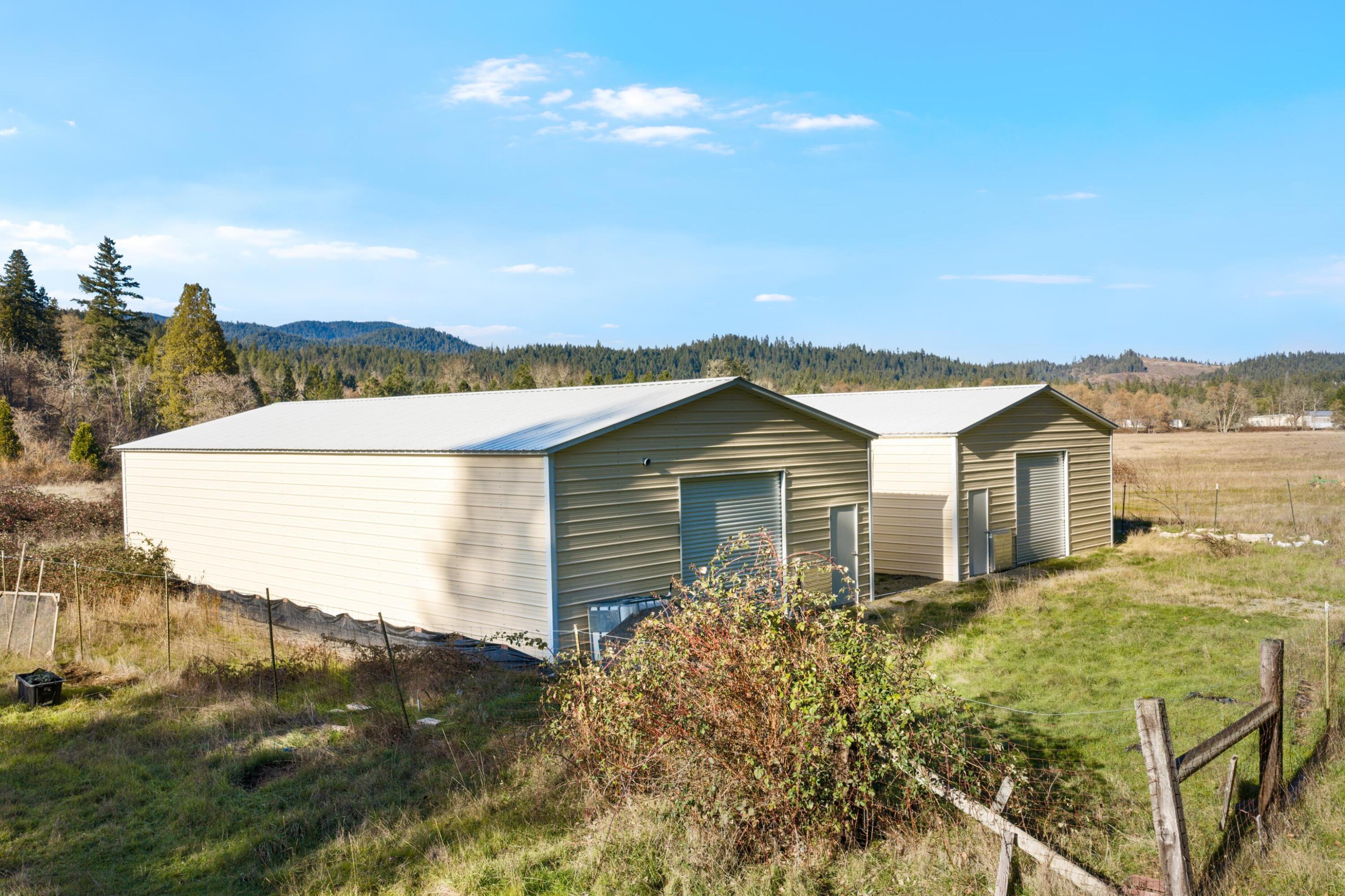 1491 Draper Valley Road Selma, OR 97538 - Photo 5 of 16 build 3