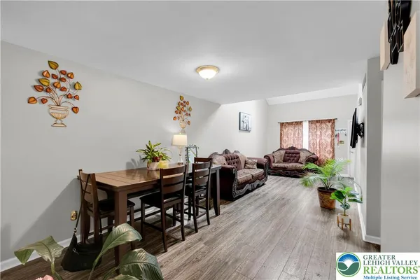 $439,900 | 553 Wild Mint Lane, Allentown, PA 18104