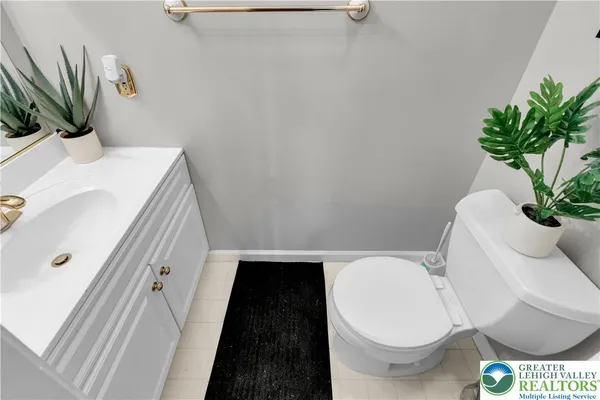 $439,900 | 553 Wild Mint Lane, Allentown, PA 18104
