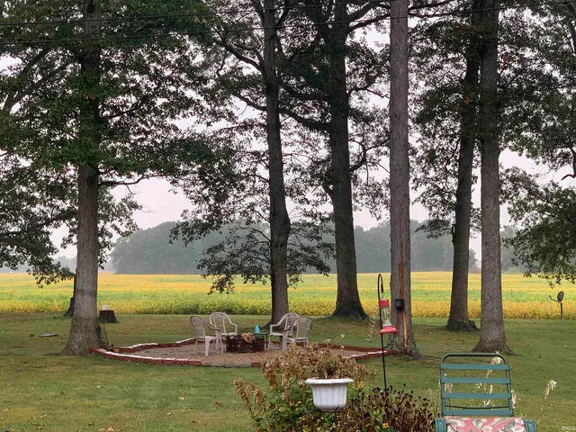$245,000 | 1420 County Rd N 100 East, Hartford City, IN 47348