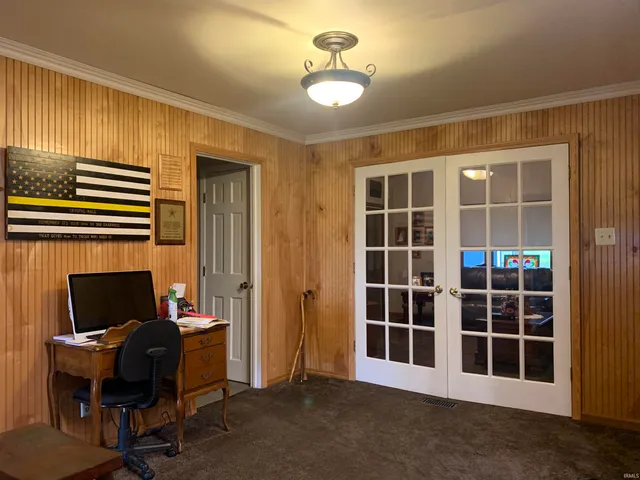 $245,000 | 1420 County Rd N 100 East, Hartford City, IN 47348