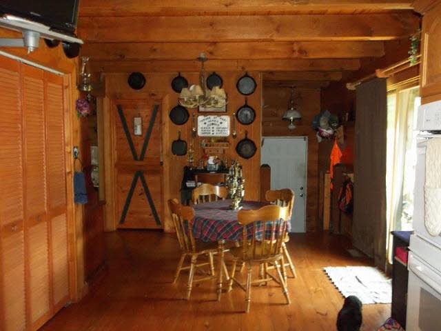 7007 South Lockenour Road Pekin, IN 47165 - Photo 7 of 33 Gallery Image 7