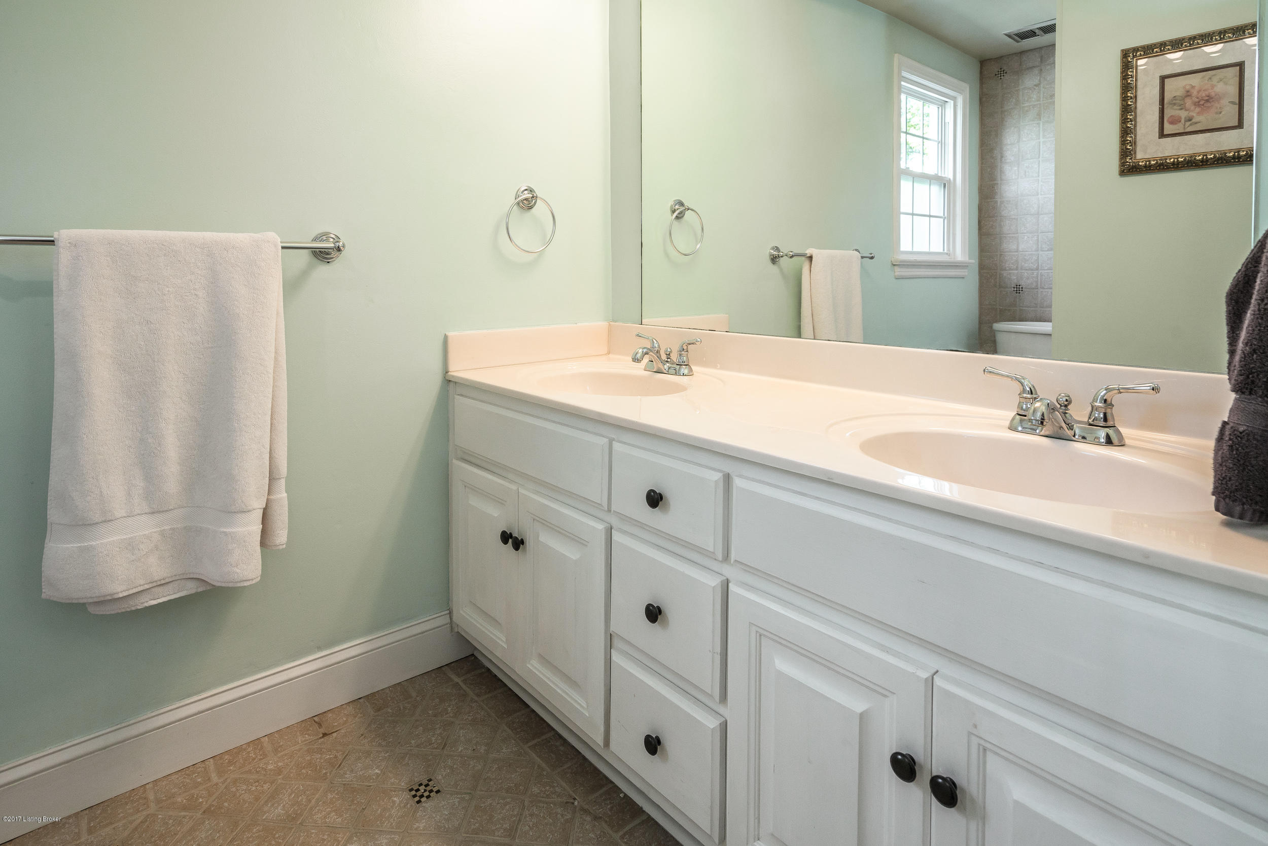 3613 Hanover Road Louisville, KY 40207 - Photo 35 of 52 3613 Hanover Rd-49