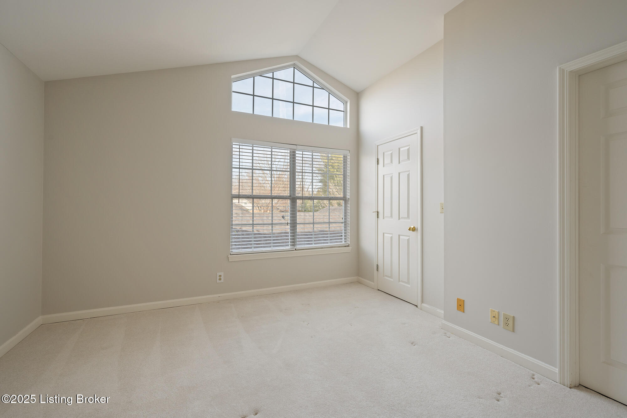 6915 Ridge Run Circle Prospect, KY 40059 - Photo 23 of 35 6915 Ridge Run Cir-30