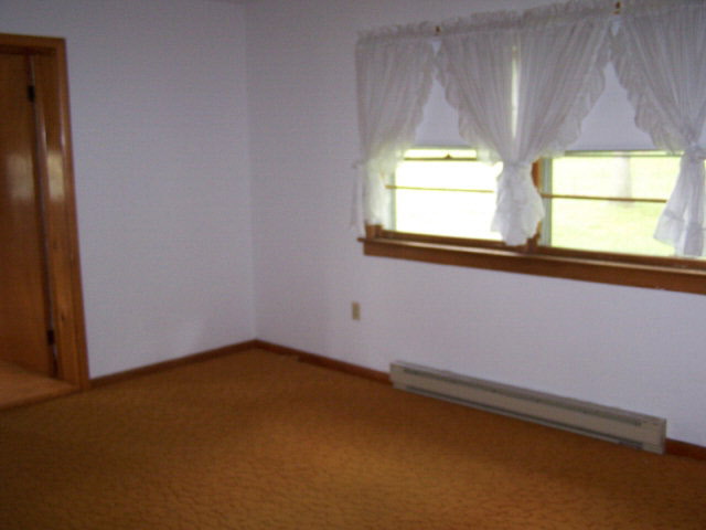 10310 Browns Gap Road Grottoes, VA 24441 - Photo 10 of 18 Gallery Image 10