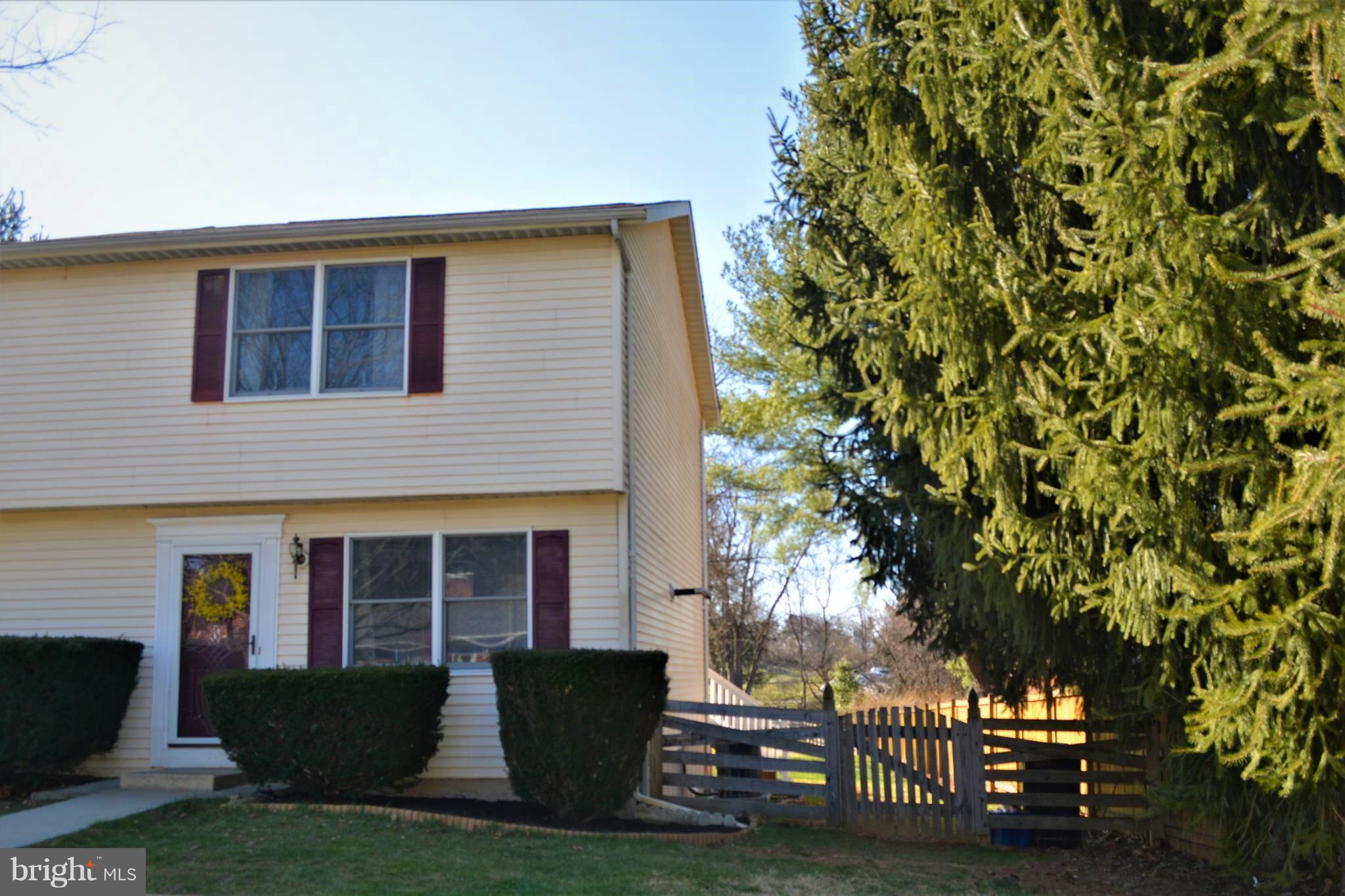14 Sullivan Road Westminster, MD 21157 - Photo 1 of 19 Exterior (Front)