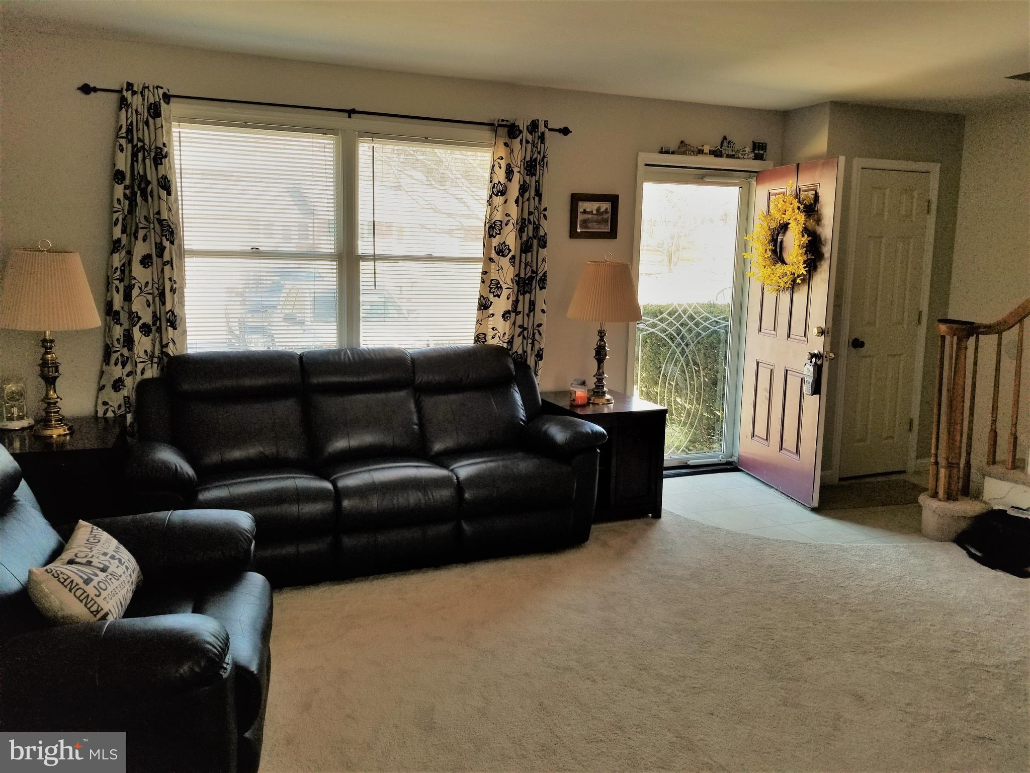 14 Sullivan Road Westminster, MD 21157 - Photo 3 of 19 Living Room