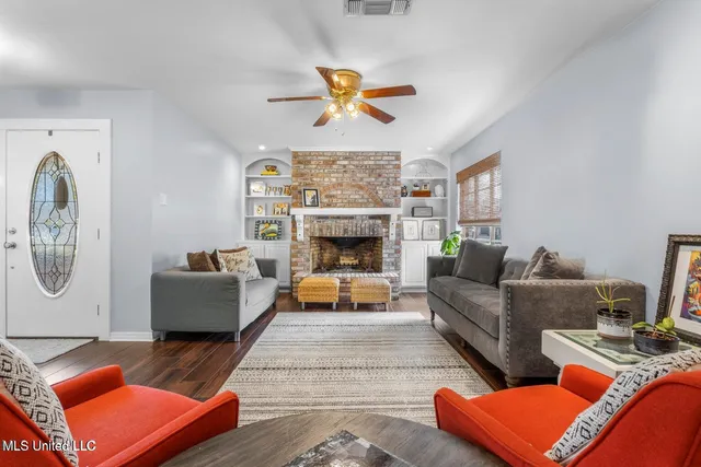 $1,845 | 2 Villa Cove Drive, Gulfport, MS 39507