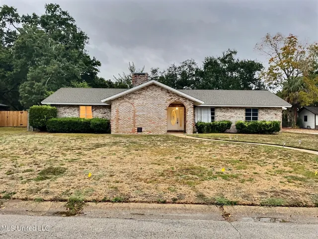 $1,845 | 2 Villa Cove Drive, Gulfport, MS 39507