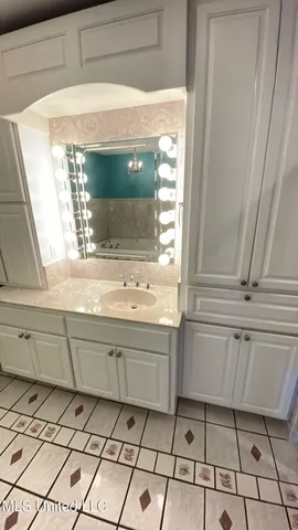 $1,845 | 2 Villa Cove Drive, Gulfport, MS 39507