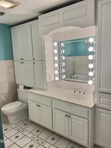 $1,845 | 2 Villa Cove Drive, Gulfport, MS 39507