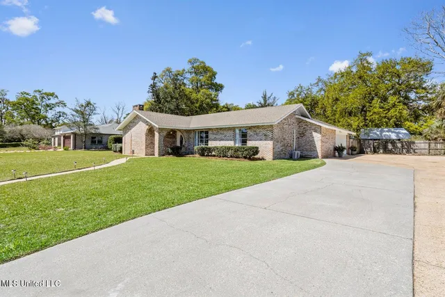 $1,845 | 2 Villa Cove Drive, Gulfport, MS 39507