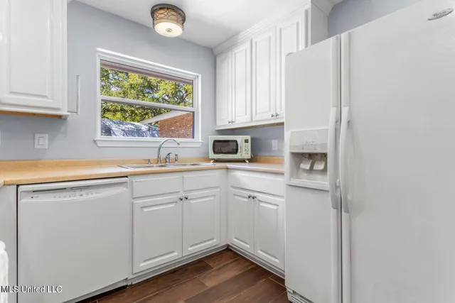 $1,845 | 2 Villa Cove Drive, Gulfport, MS 39507