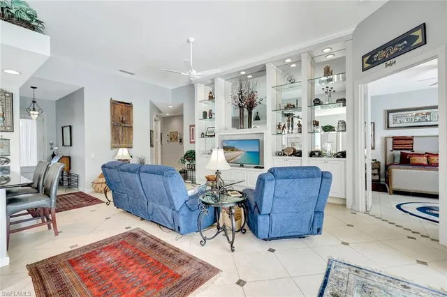 $689,900 | 3008 Ellice Way, Naples, FL 34119