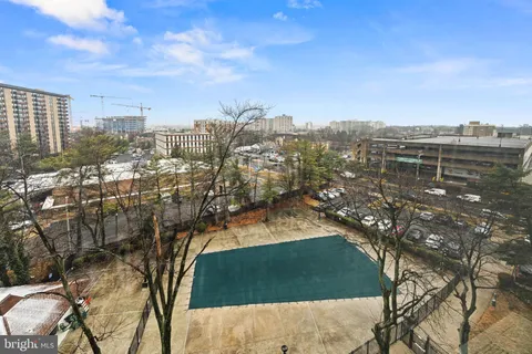 $384,900 | 301 North Beauregard Street, Unit 604, Alexandria, VA 22312