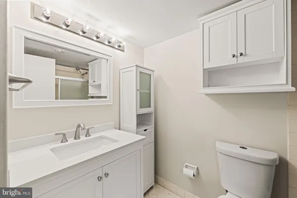 $384,900 | 301 North Beauregard Street, Unit 604, Alexandria, VA 22312