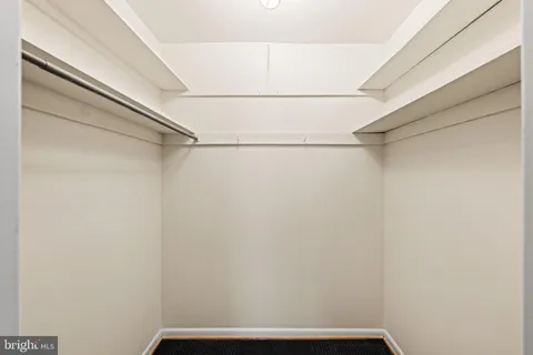 $384,900 | 301 North Beauregard Street, Unit 604, Alexandria, VA 22312