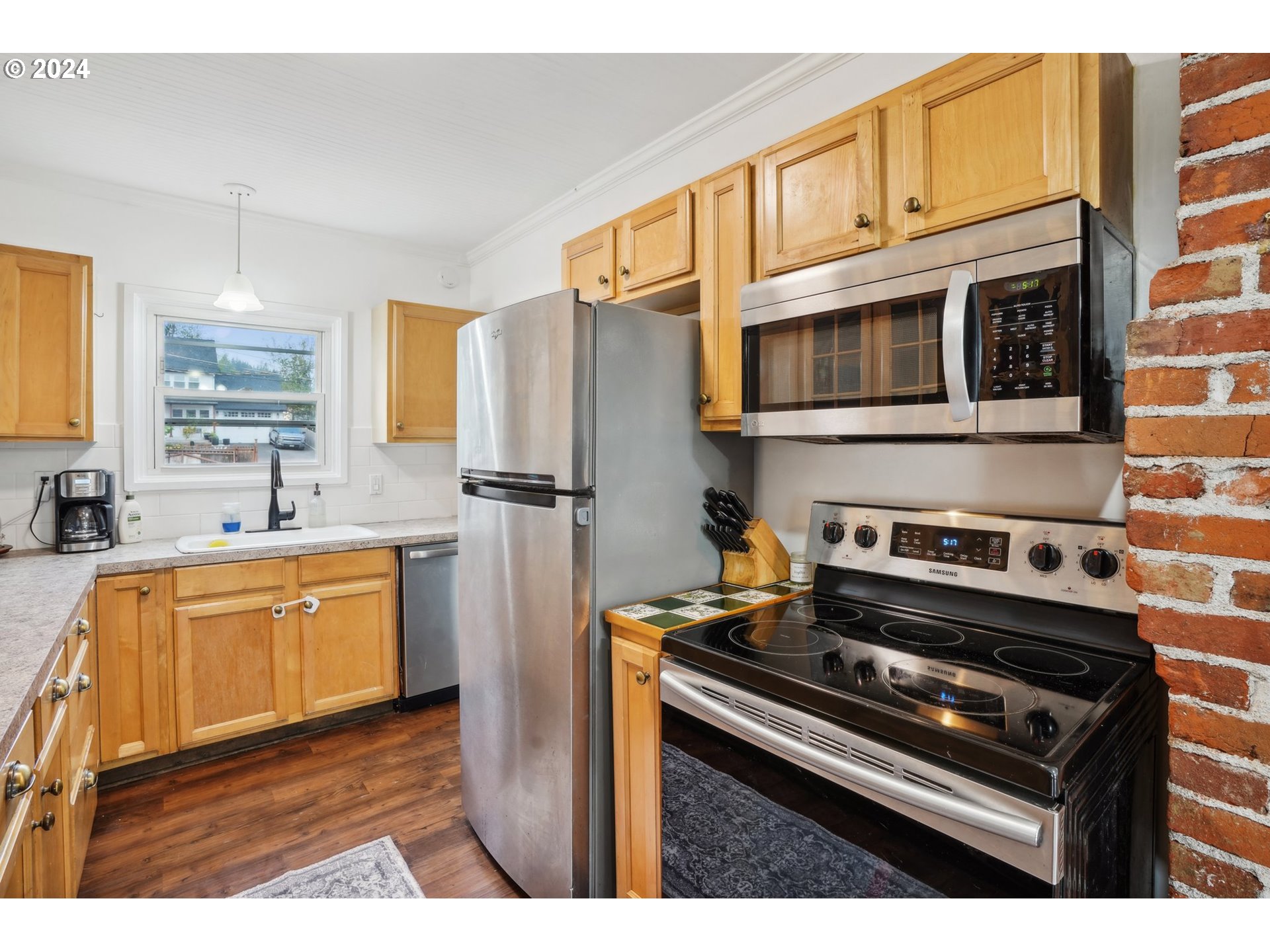 728 Northwest 4th Avenue Camas, WA 98607 - Photo 13 of 25