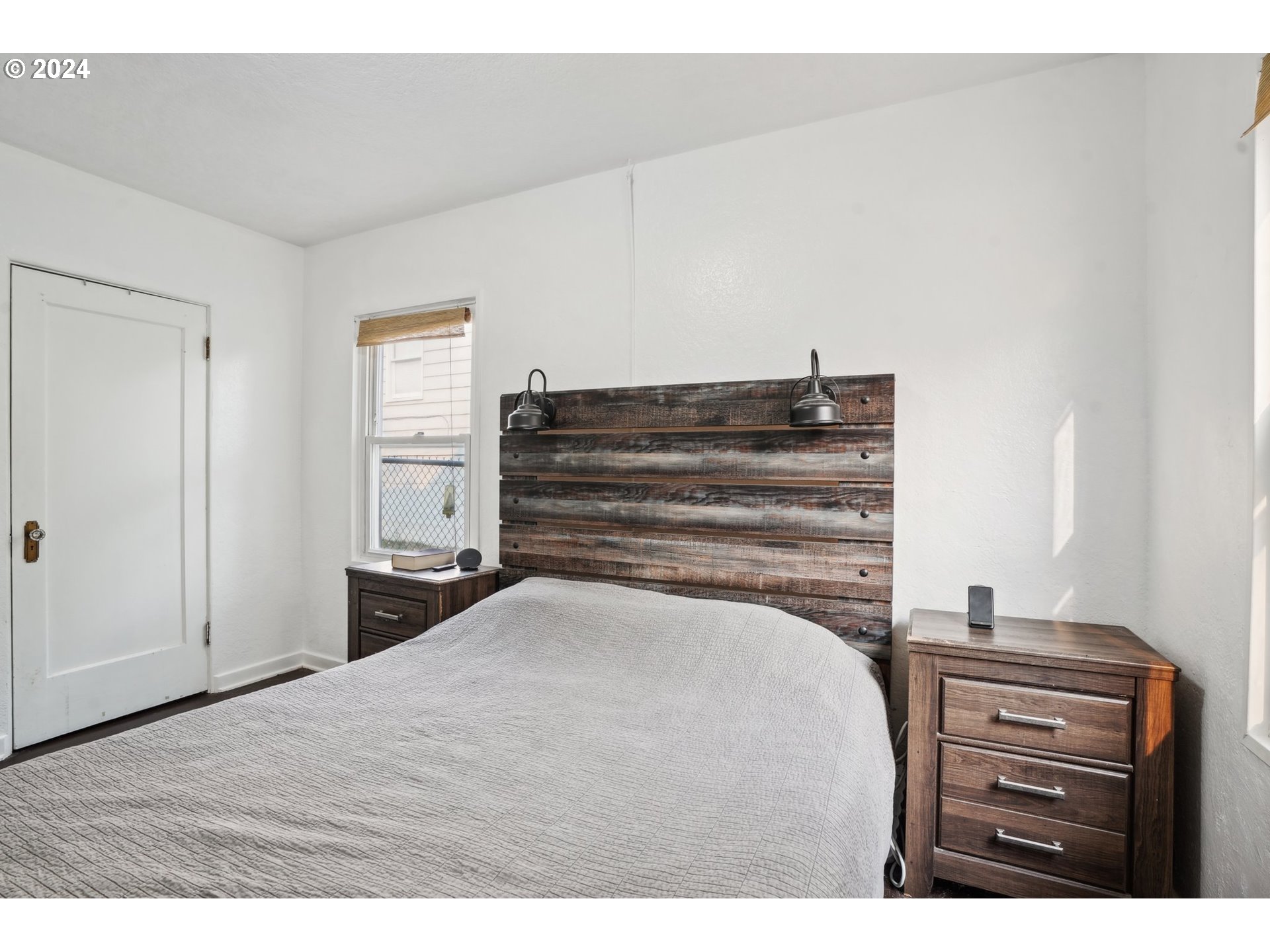 728 Northwest 4th Avenue Camas, WA 98607 - Photo 15 of 25