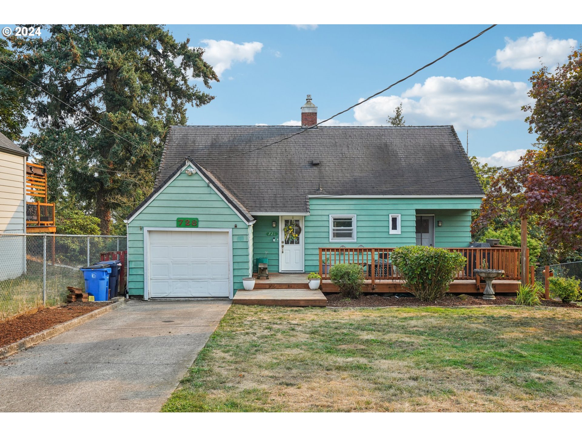 728 Northwest 4th Avenue Camas, WA 98607 - Photo 3 of 25