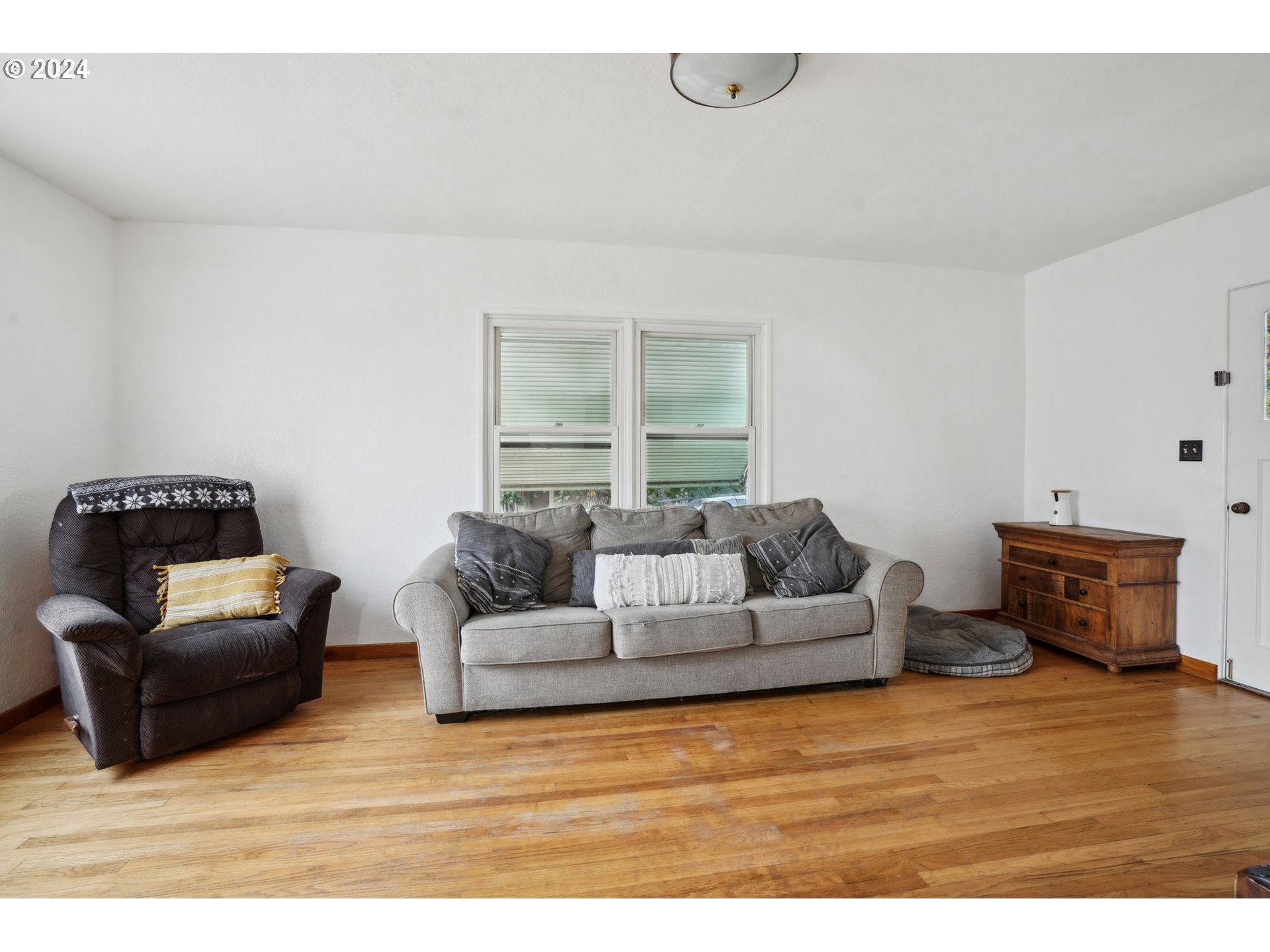 728 Northwest 4th Avenue Camas, WA 98607 - Photo 7 of 25