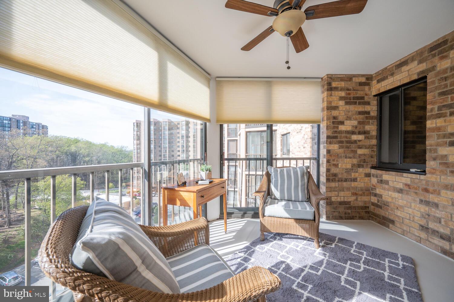 5904 Mt Eagle Drive, Unit 903 Alexandria, VA 22303 - Photo 28 of 45