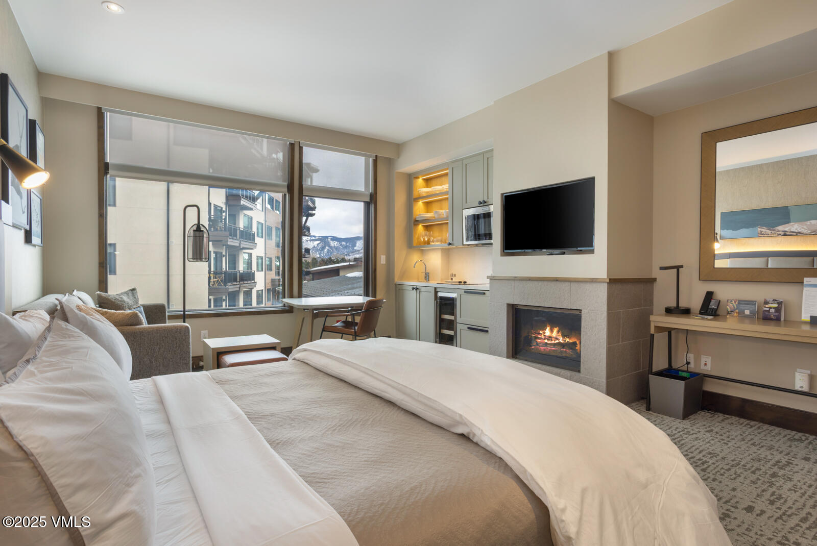 126 Riverfront Lane, Unit 337 Avon, CO 81620 - Photo 1 of 12 Westin 337 MLS-3