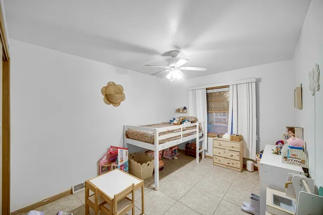 $285,000 | 15817 Union Avenue, Harvey, IL 60426