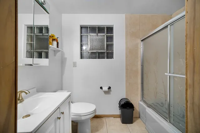 $285,000 | 15817 Union Avenue, Harvey, IL 60426