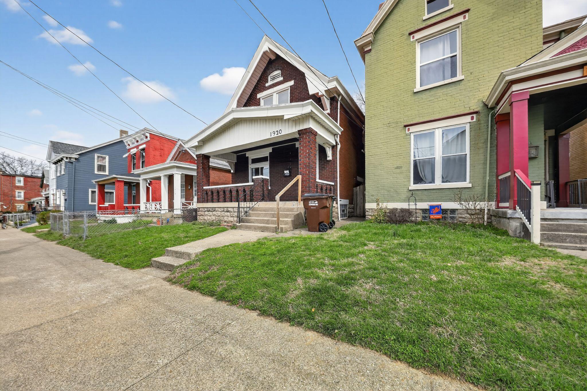 1920 Garrard Street Covington, KY 41014 - Photo 2 of 30