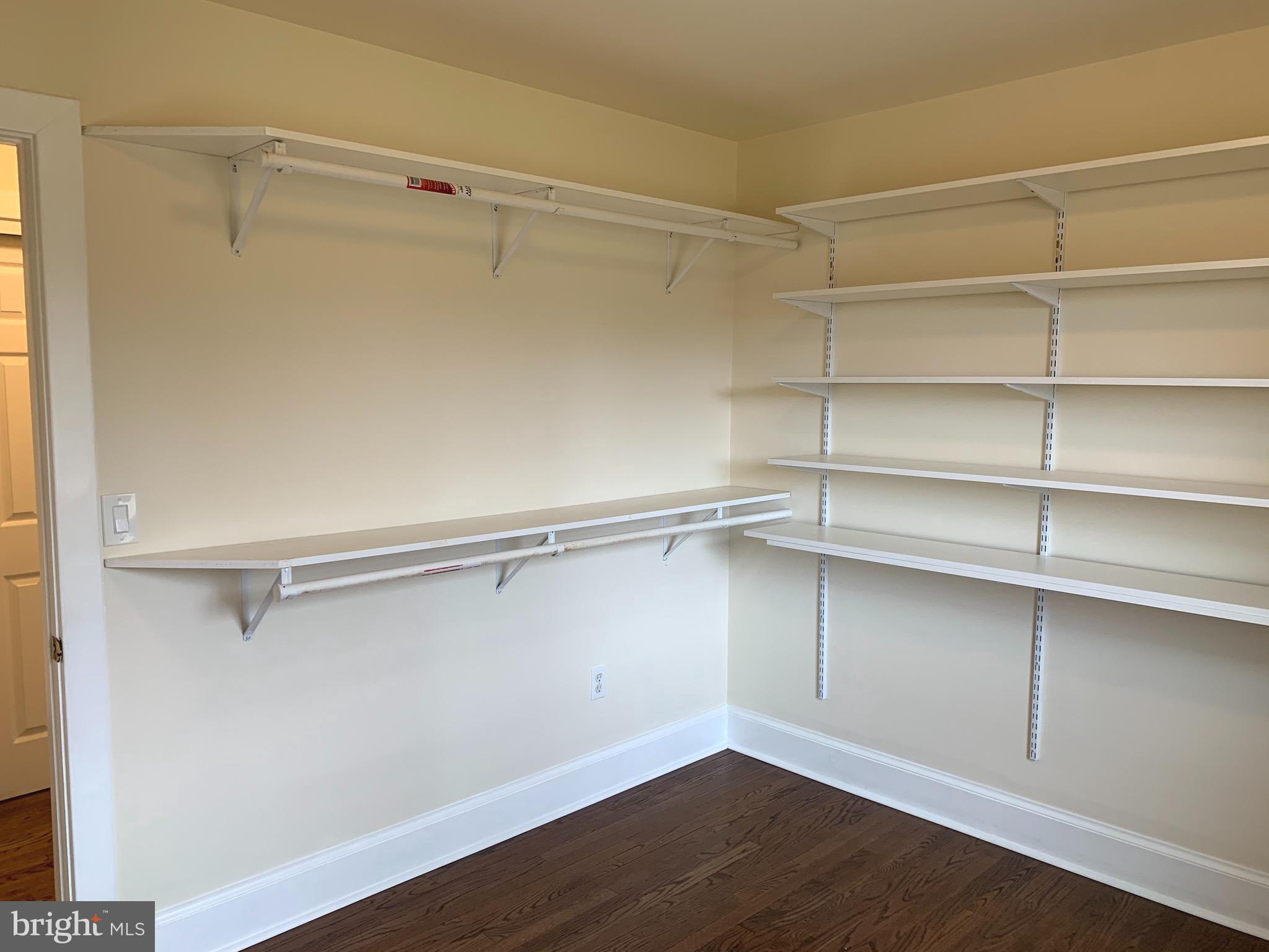 3791 Solomons Island Road Harwood, MD 20776 - Photo 16 of 31 Gallery Image 16