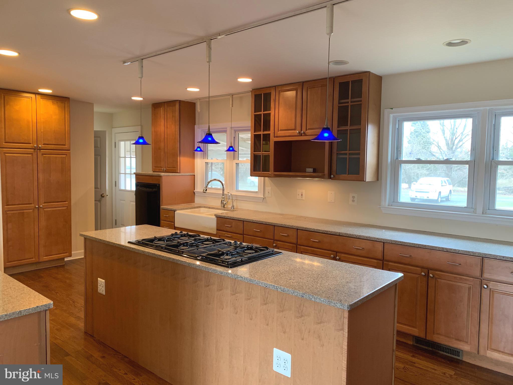 3791 Solomons Island Road Harwood, MD 20776 - Photo 3 of 31 Gallery Image 3