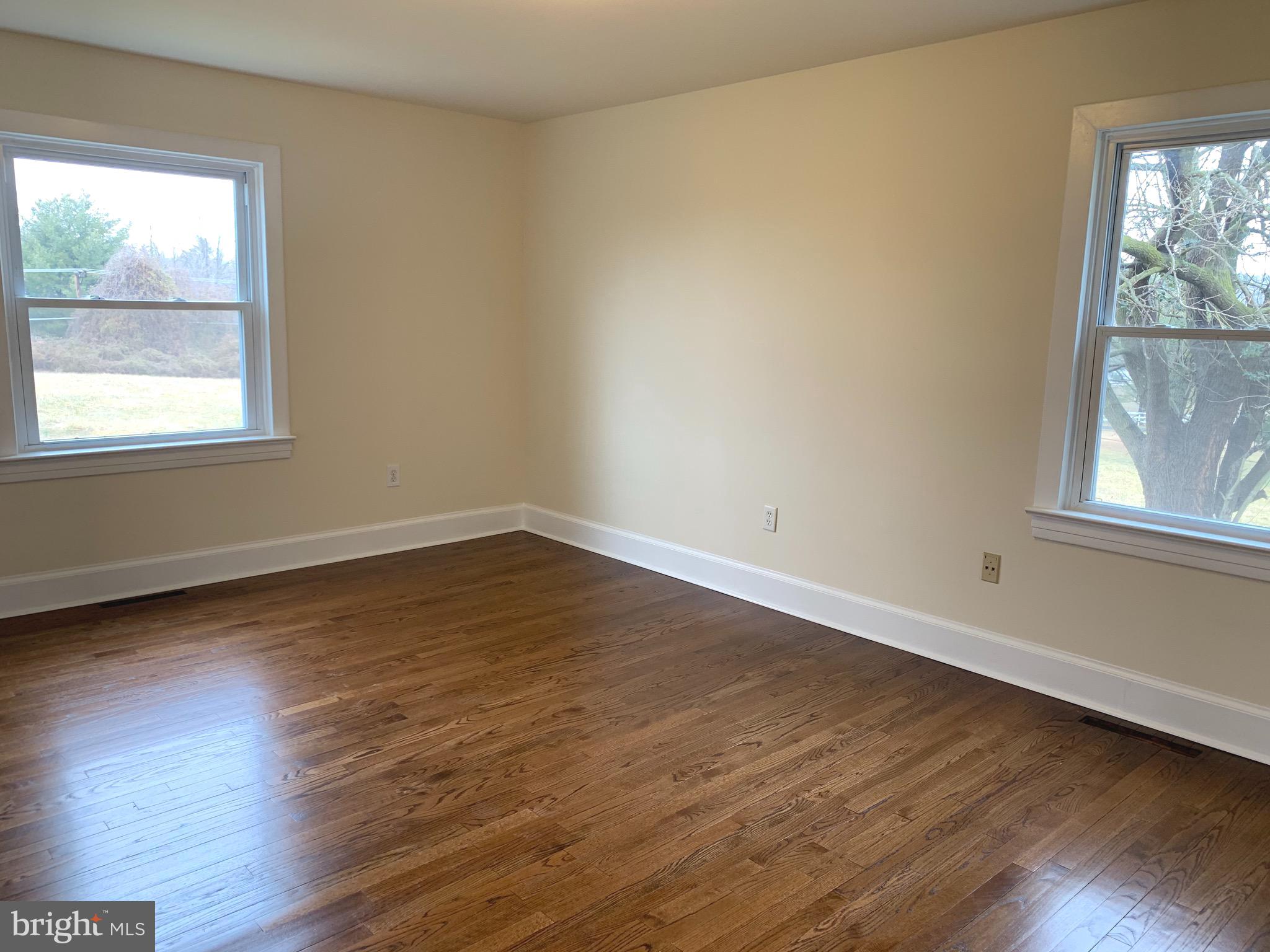 3791 Solomons Island Road Harwood, MD 20776 - Photo 9 of 31 Gallery Image 9