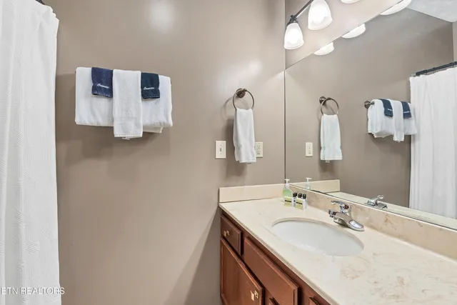 $629,900 | 219 Tolliver Trail, Townsend, TN 37882