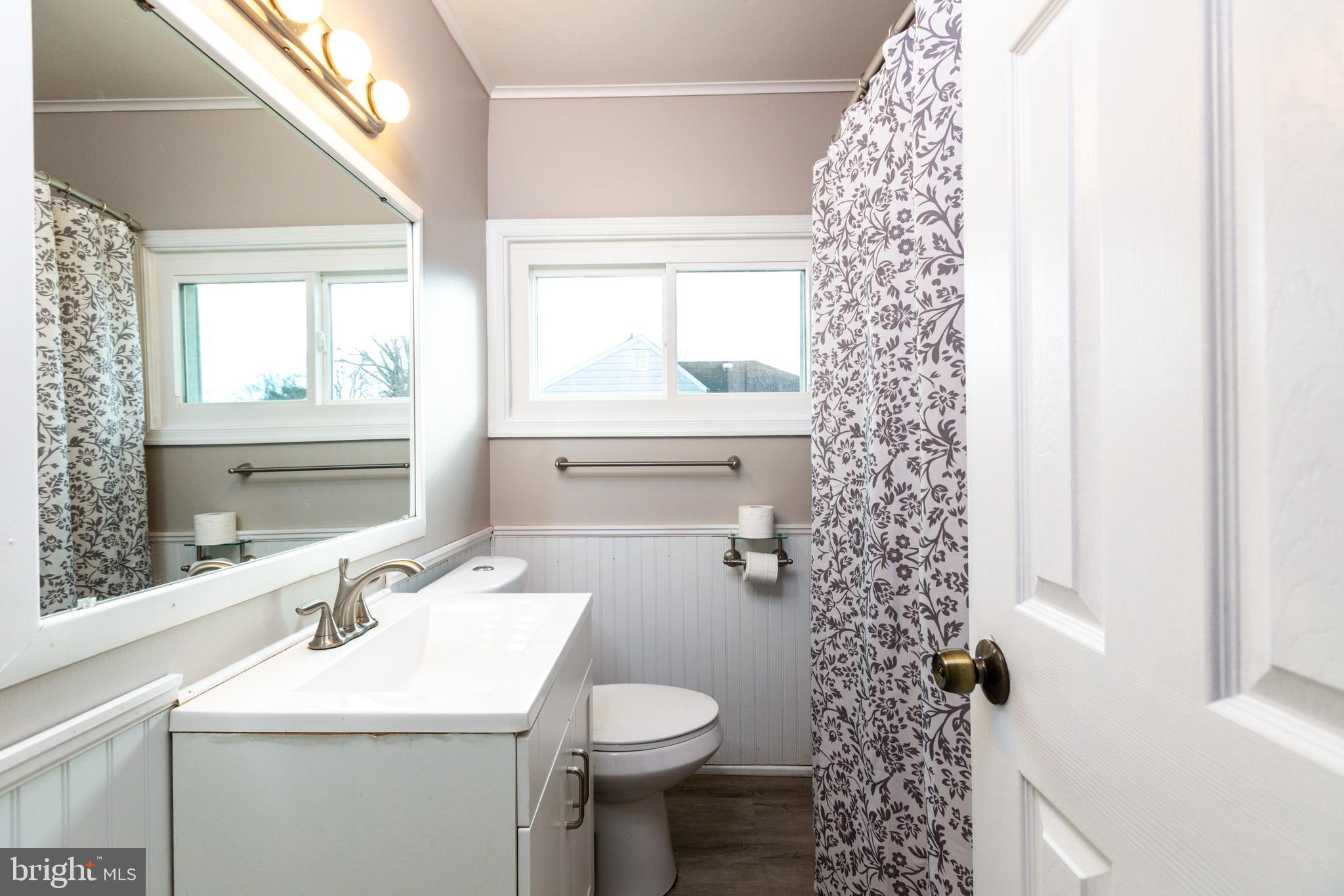 26 Merry Road Newark, DE 19713 - Photo 17 of 22 Bathroom