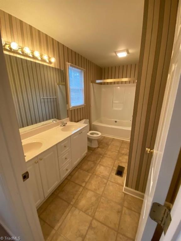 930 North Old 52 Road King, NC 27021 - Photo 26 of 30