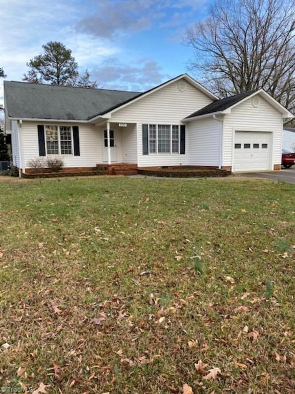 930 North Old 52 Road King, NC 27021 - Photo 5 of 30