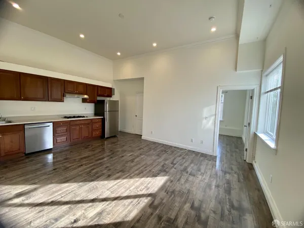 $2,650 | 4127 Kirkham Street, Unit B, San Francisco, CA 94122