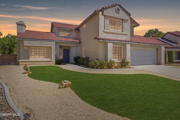 $539,900 | 2543 Lawrence Avenue, Lancaster, CA 93536