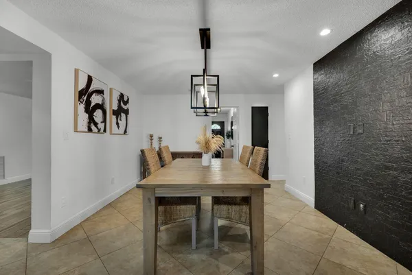 $625,000 | 7601 Northwest 41st Street, Coral Springs, FL 33065