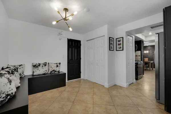 $625,000 | 7601 Northwest 41st Street, Coral Springs, FL 33065