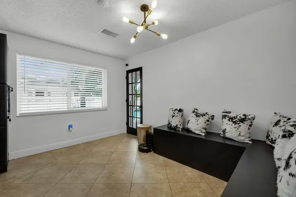 $625,000 | 7601 Northwest 41st Street, Coral Springs, FL 33065