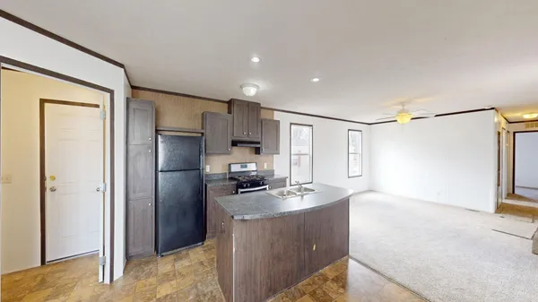 $69,900 | 2310 Ethel Avenue, Albert Lea, MN 56007