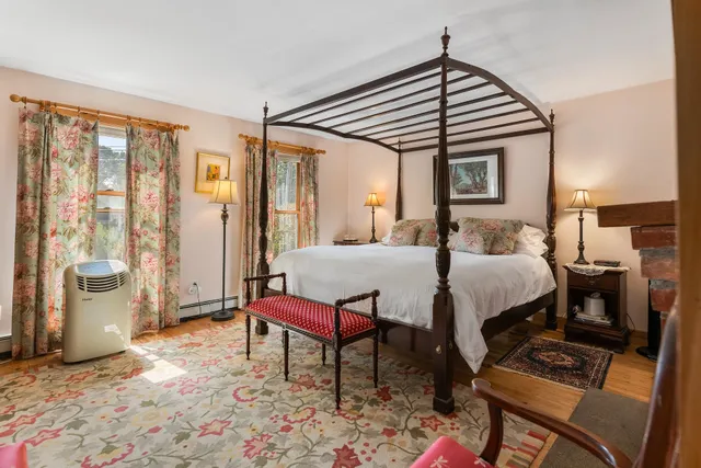 $3,000,000 | 32 Maple Street, Andover, NH 03216