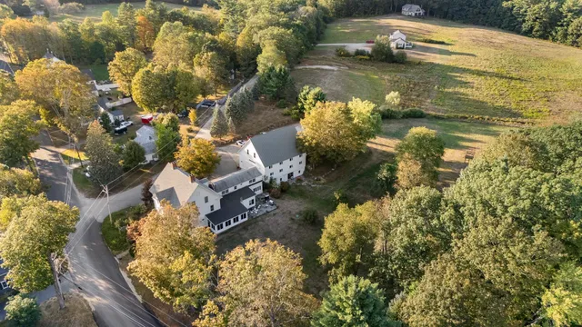 $3,000,000 | 32 Maple Street, Andover, NH 03216