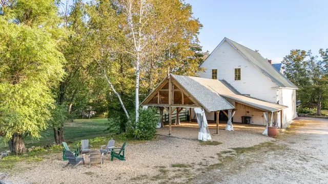 $3,000,000 | 32 Maple Street, Andover, NH 03216