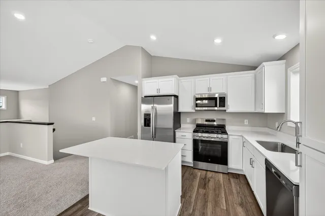 $394,900 | 1487 Otter Way, New Richmond, WI 54017